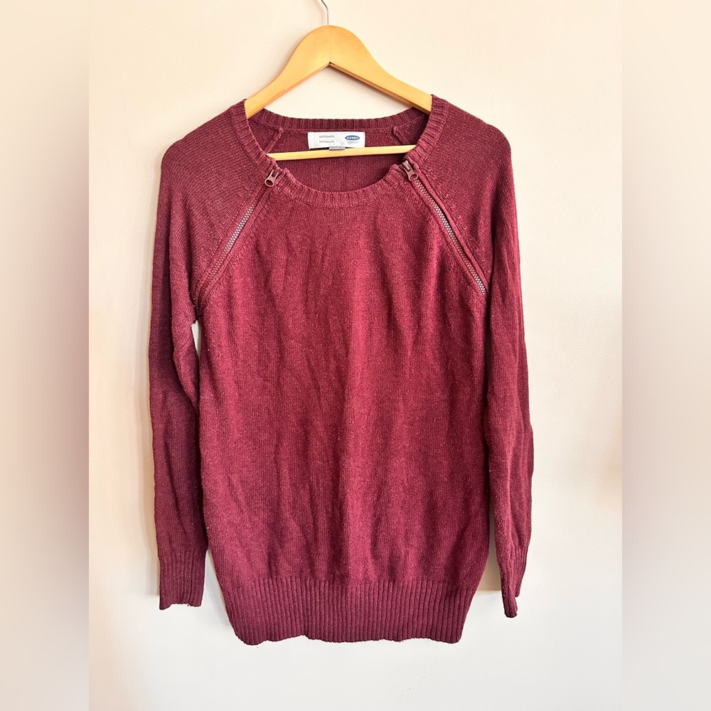 Old Navy Maternity Nursing Sweater – Size Small